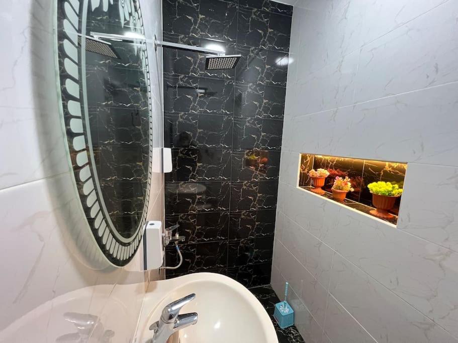 Luxury Apartment Downtown Kairo Exterior foto